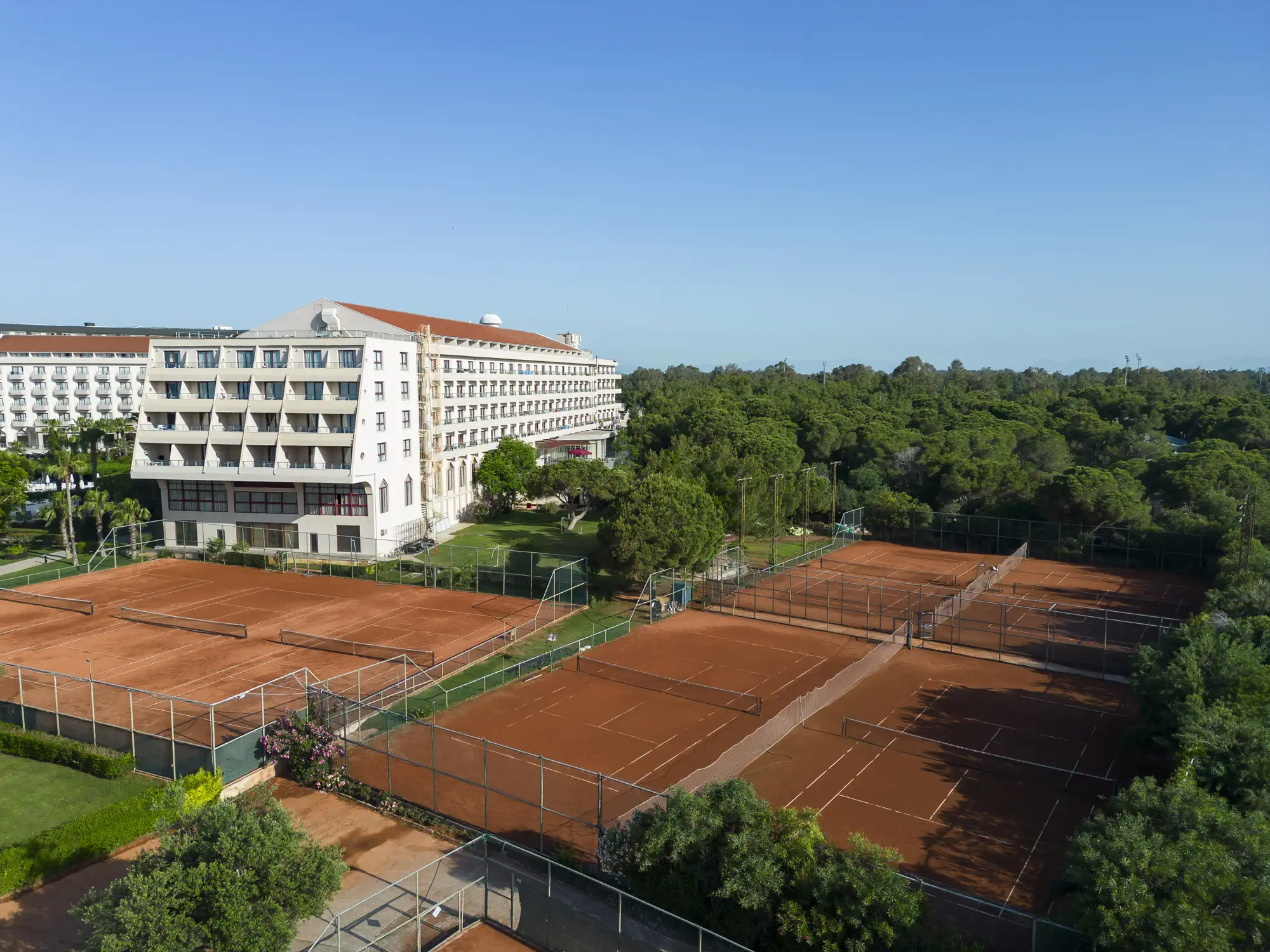 Tenis Kortları